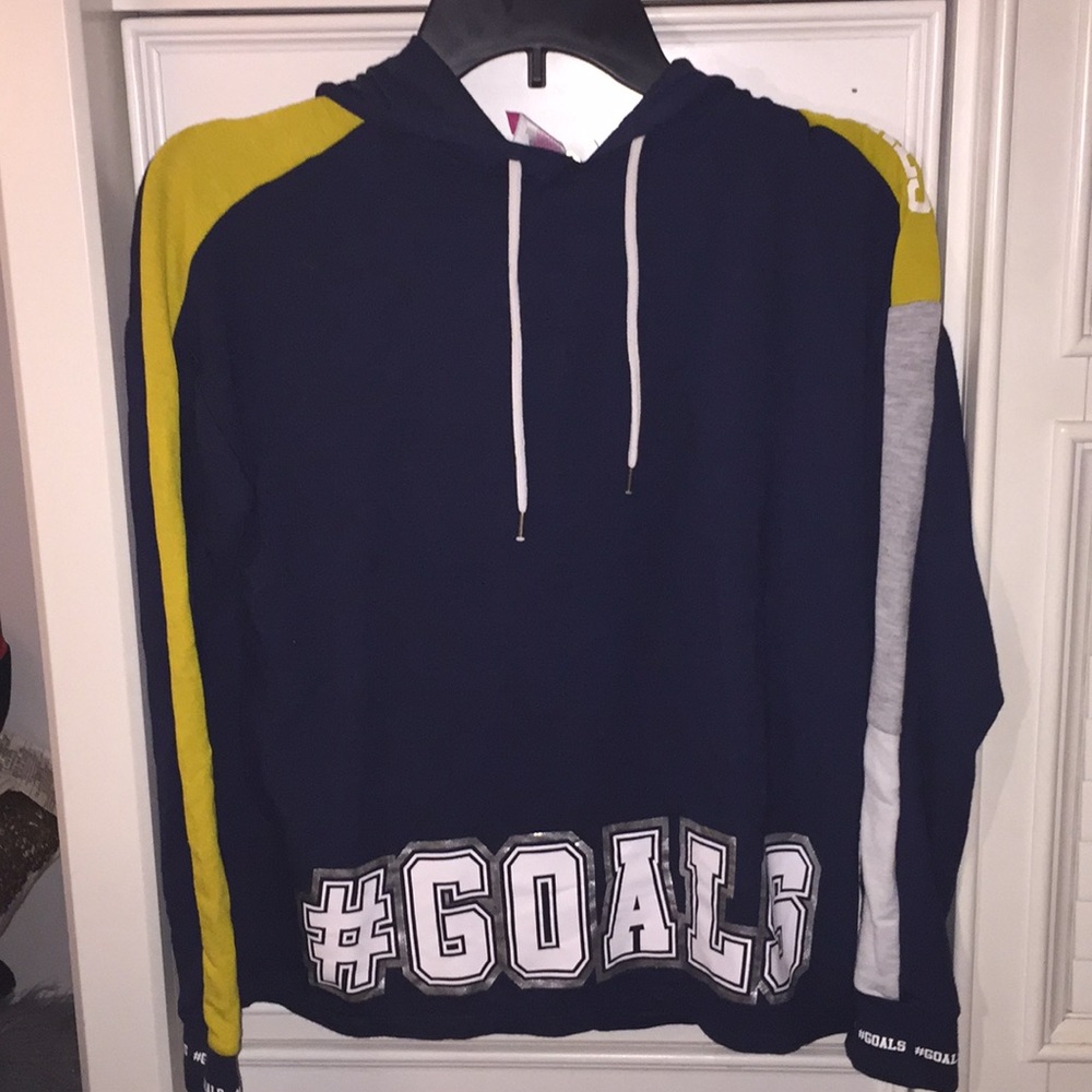 No Boundaries - #GOALS pullover